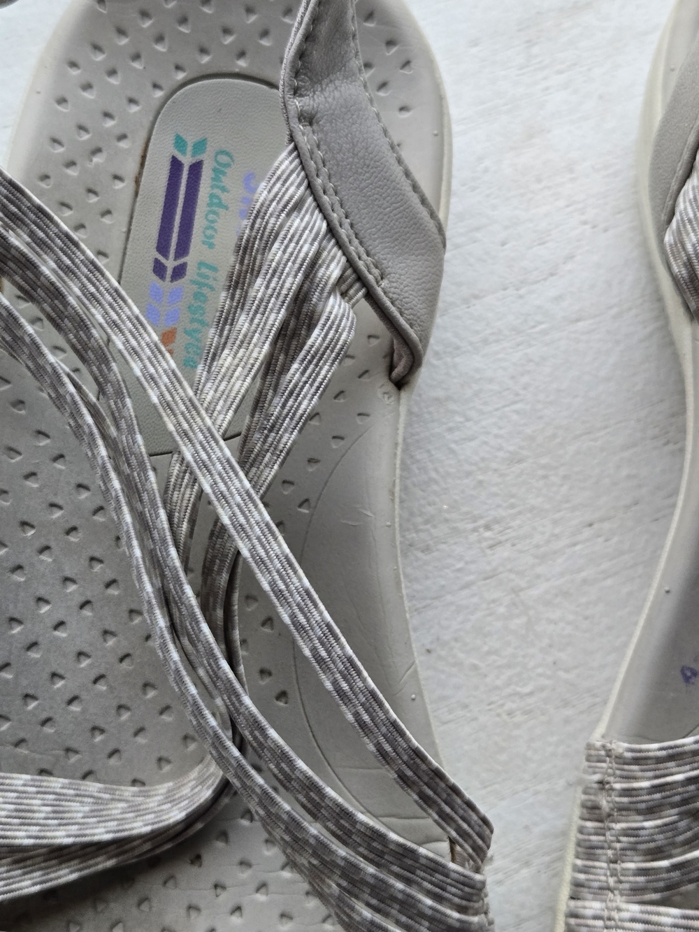 Skechers Women's Metallic Gray Strappy Comfort Sandals - Picture 15 of 16